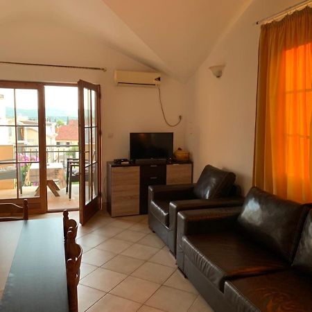 Apartments Victory Ss Tivat Eksteriør billede